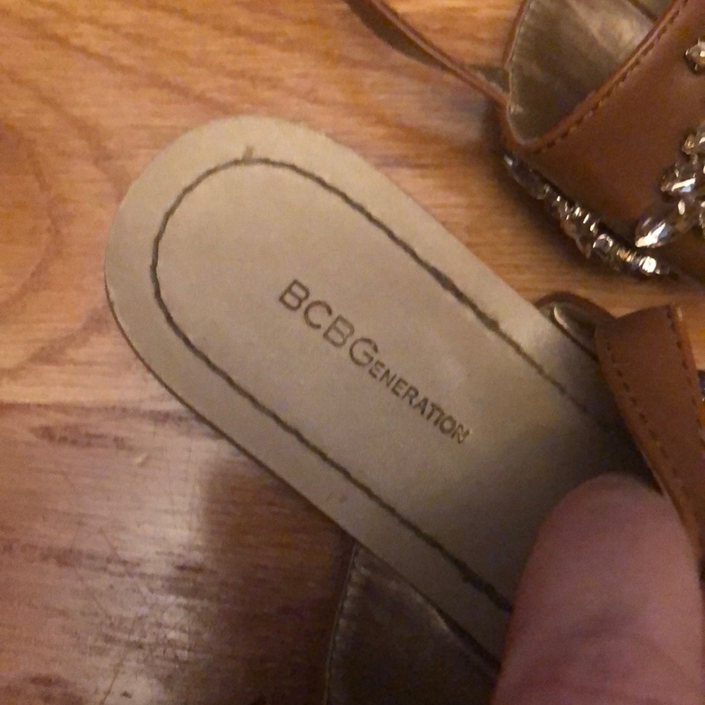 BCBG sandals - Picture 2 of 4